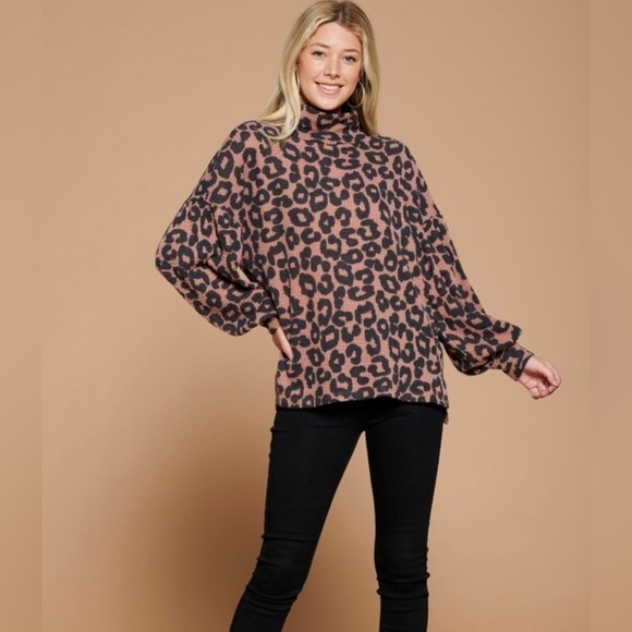 Sexy! Coca Brown & Black Leopard Waffle Top. - Picture 2 of 6